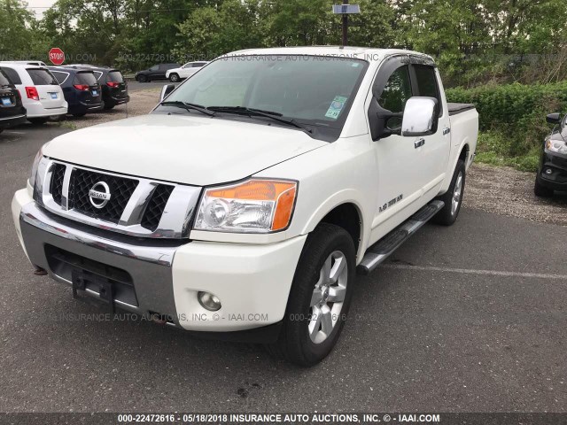 1N6AA0EC5EN503227 - 2014 NISSAN TITAN S/SV/SL/PRO-4X WHITE photo 2