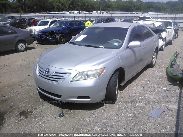 4T1BK46K29U083631 - 2009 TOYOTA CAMRY SE/LE/XLE SILVER photo 2