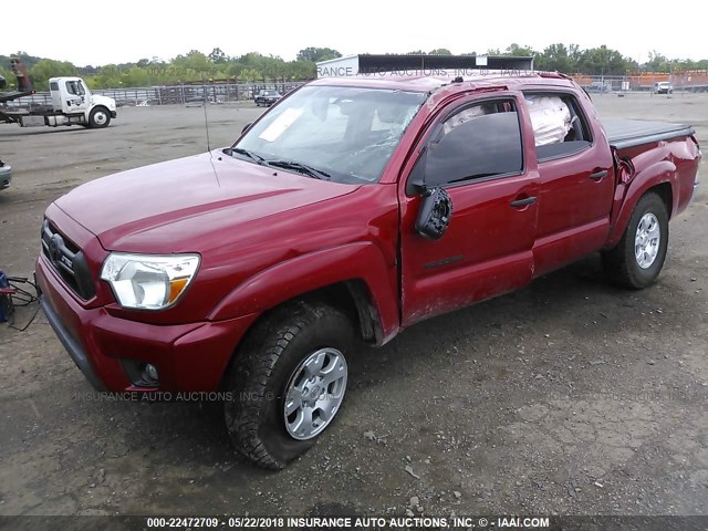 5TFLU4EN9DX062359 - 2013 TOYOTA TACOMA DOUBLE CAB RED photo 2