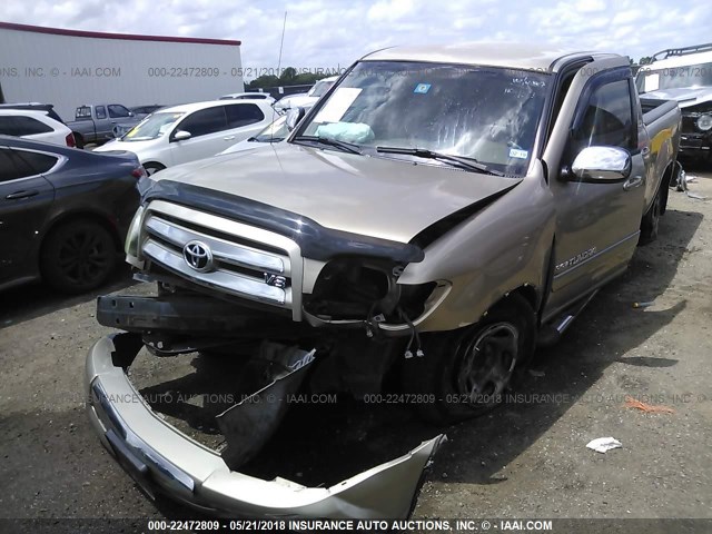 5TBET34155S472788 - 2005 TOYOTA TUNDRA DOUBLE CAB SR5 BROWN photo 2