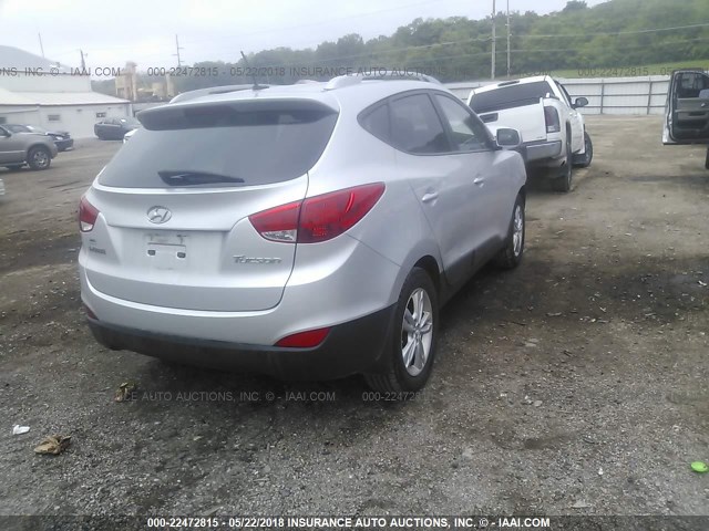 KM8JU3ACXAU114161 - 2010 HYUNDAI TUCSON GLS/LIMITED SILVER photo 4