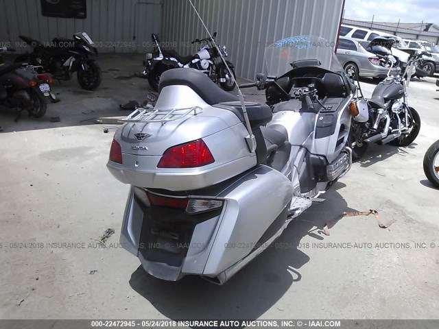 JH2SC68G8FK300331 - 2015 HONDA GL1800 GRAY photo 4