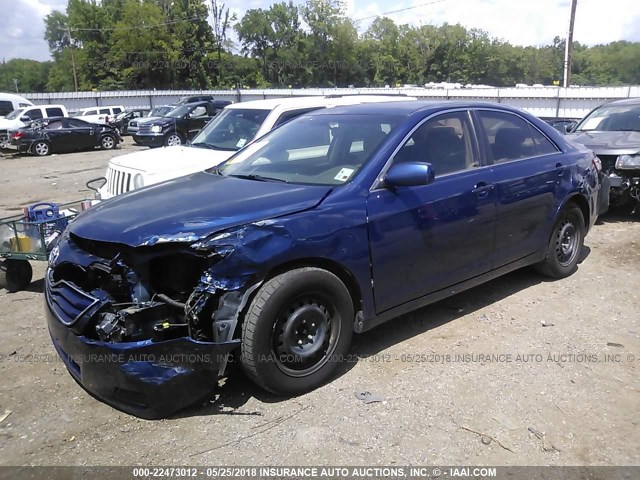 4T4BF3EK8AR066200 - 2010 TOYOTA CAMRY SE/LE/XLE ლურჯი ფოტო 2