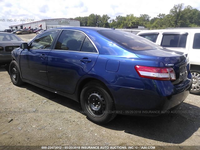 4T4BF3EK8AR066200 - 2010 TOYOTA CAMRY SE/LE/XLE ლურჯი ფოტო 3