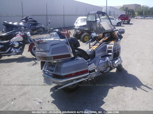 1HFSC2231XA100847 - 1999 HONDA GL1500 SE12 SILVER photo 4