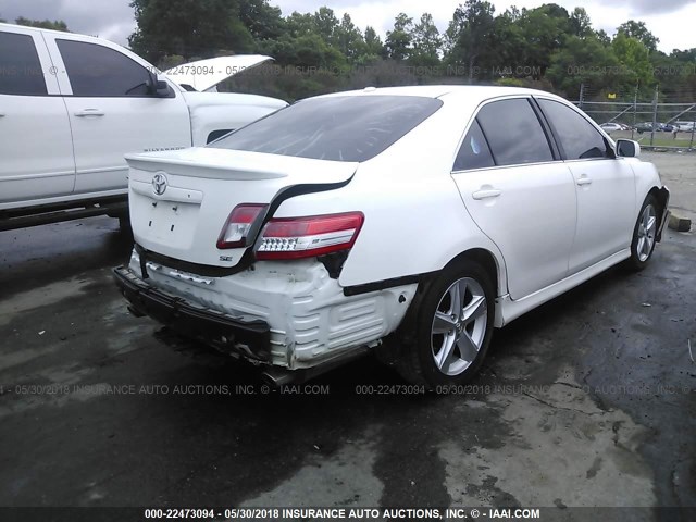 4T1BF3EK8BU609377 - 2011 TOYOTA CAMRY SE/LE/XLE WHITE photo 4