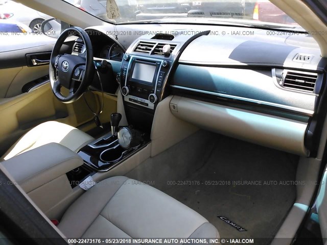 4T4BF1FK8CR231300 - 2012 TOYOTA CAMRY SE/LE/XLE 绿色 照片 5