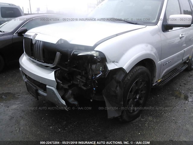 5LMFU28R73LJ44900 - 2003 LINCOLN NAVIGATOR GRAY photo 6