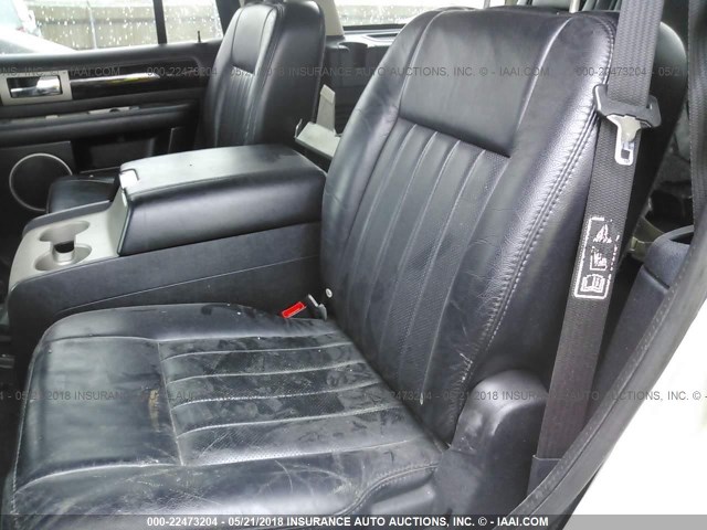 5LMFU28R73LJ44900 - 2003 LINCOLN NAVIGATOR GRAY photo 8