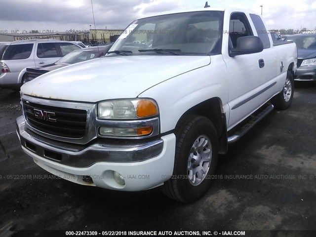 1GTEK19B37E192103 - 2007 GMC NEW SIERRA K1500 WHITE photo 2