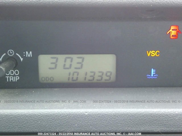 JTLKT334364074745 - 2006 TOYOTA SCION XB GRAY photo 7