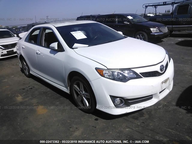 4T1BF1FKXEU784897 - 2014 TOYOTA CAMRY L/SE/LE/XLE WHITE photo 1