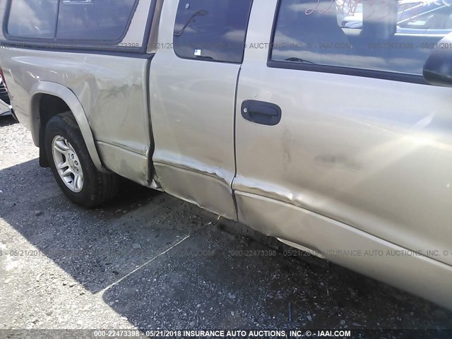 1D7HL12XX3S181228 - 2003 DODGE DAKOTA SXT ოქროსფერი ფოტო 6