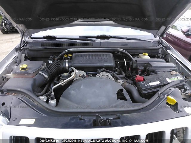 1J4HR48N45C690562 - 2005 JEEP GRAND CHEROKEE LAREDO/COLUMBIA/FREEDOM 银色 照片 10