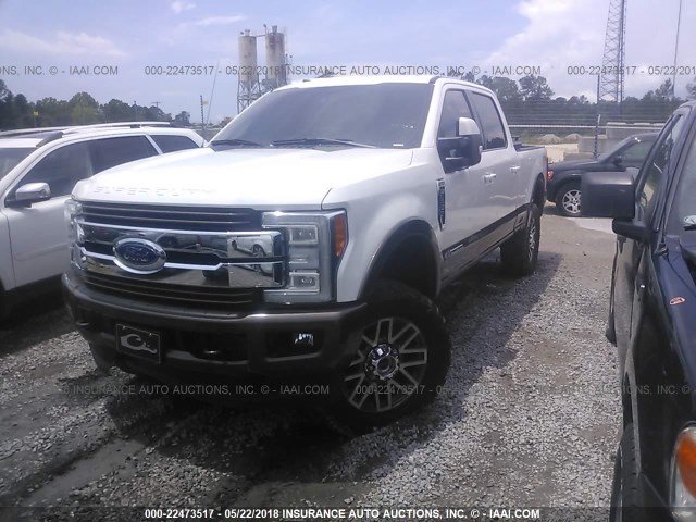 1FT7W2BT4HEB68870 - 2017 FORD F250 SUPER DUTY WHITE photo 2