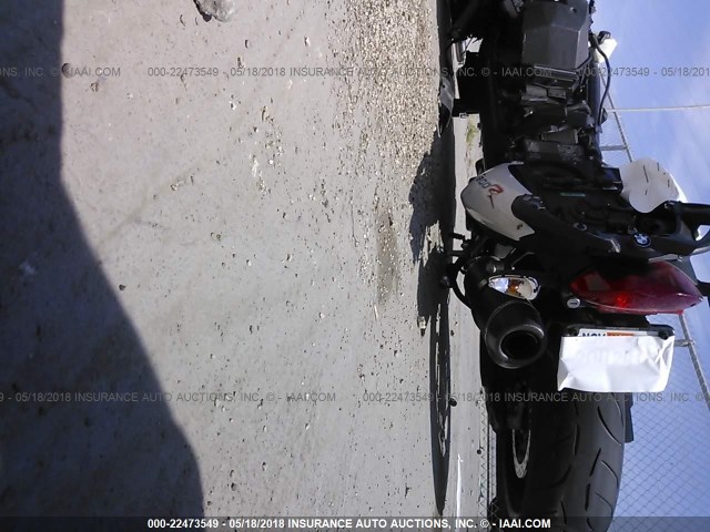 WB1022704BZS50610 - 2011 BMW F800 R WHITE photo 3