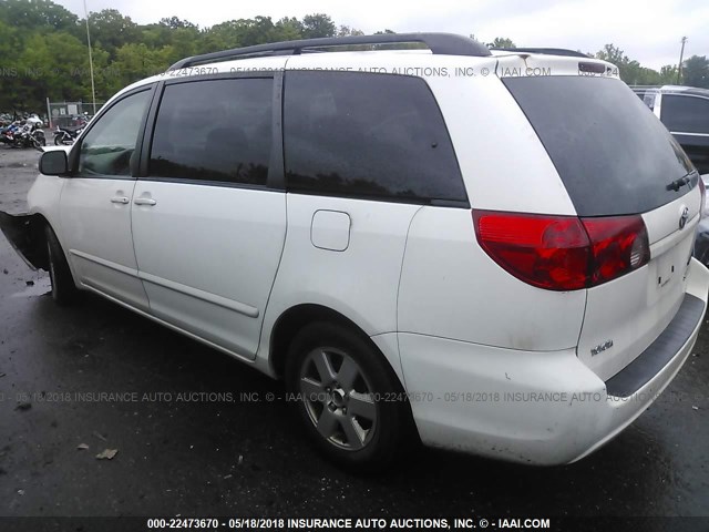 5TDZK23CX7S033226 - 2007 TOYOTA SIENNA CE/LE WHITE photo 3