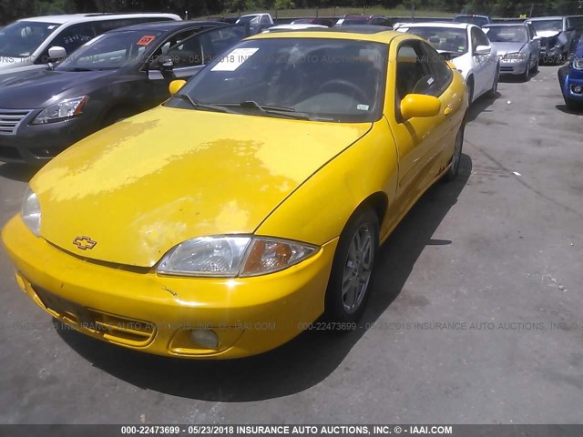 1G1JH12F027416105 - 2002 CHEVROLET CAVALIER LS SPORT YELLOW photo 2