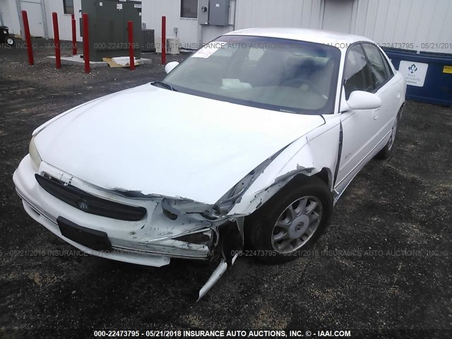 2G4WF5214X1446545 - 1999 BUICK REGAL GS/GSE WHITE photo 2