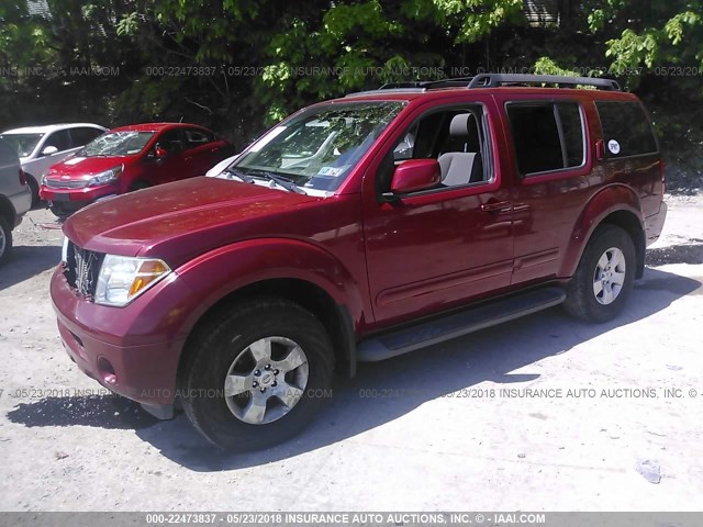 5N1AR18W26C632526 - 2006 NISSAN PATHFINDER LE/SE/XE RED photo 2