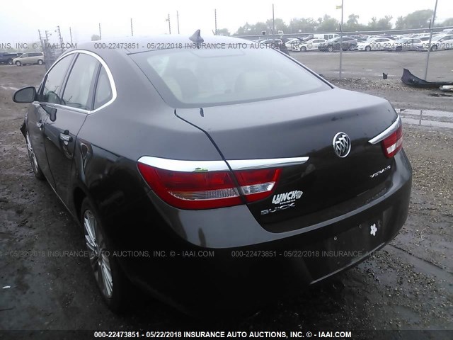 1G4PP5SK2D4175429 - 2013 BUICK VERANO BROWN photo 3
