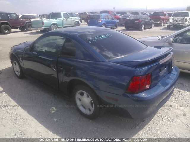 1FAFP4047XF137417 - 1999 FORD MUSTANG BLUE photo 3