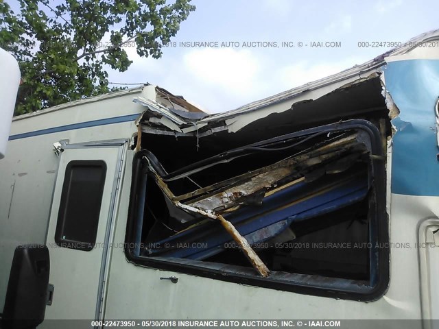 1FDLE40G3THA79264 - 1996 FORD ECONOLINE E450 SUPER DUTY CUTWY  RV Unknown photo 6