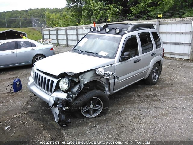 1J4GK38K93W619515 - 2003 JEEP LIBERTY RENEGADE SILVER photo 2