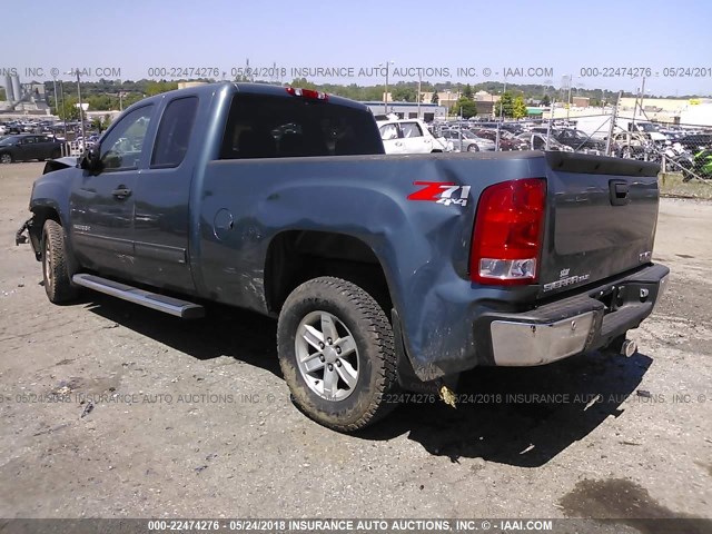 1GTR2VE76DZ391595 - 2013 GMC SIERRA K1500 SLE BLUE photo 3