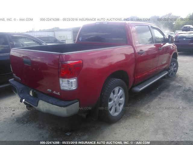 5TFDW5F1XAX098282 - 2010 TOYOTA TUNDRA CREWMAX SR5 RED photo 4