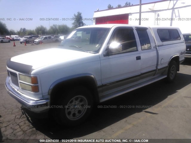 2GTEK19KXR1592115 - 1994 GMC SIERRA K1500 WHITE photo 2