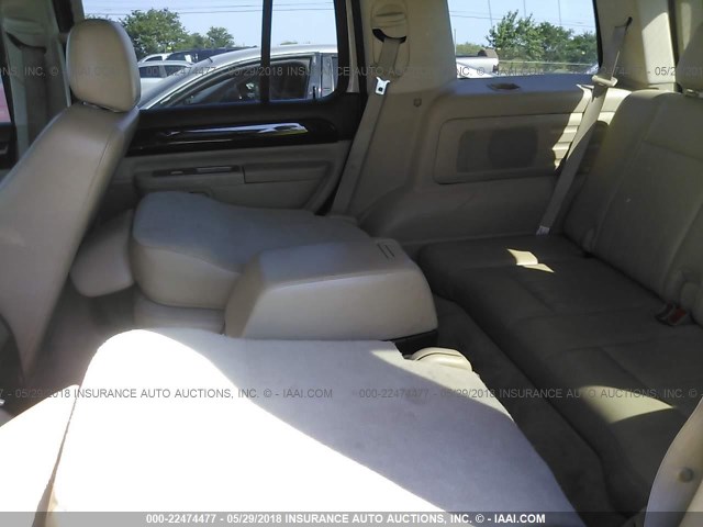 5LMEU88H85ZJ29098 - 2005 LINCOLN AVIATOR 白色 照片 8