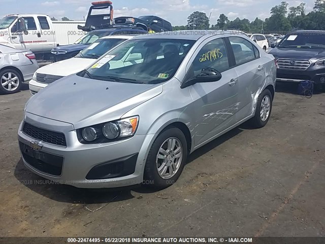 1G1JA5SH5C4151133 - 2012 CHEVROLET SONIC LS 银色 照片 2