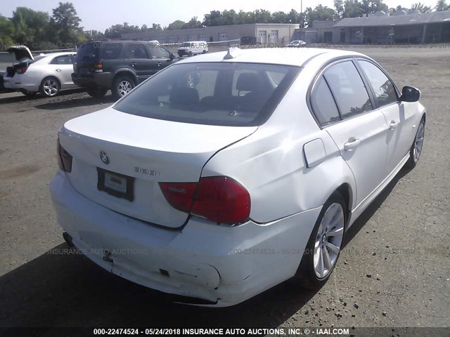 WBAPH53589A436952 - 2009 BMW 328 I SULEV WHITE photo 4