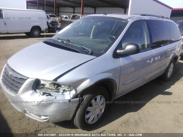 2A4GP54LX6R877485 - 2006 CHRYSLER TOWN & COUNTRY TOURING SILVER photo 2