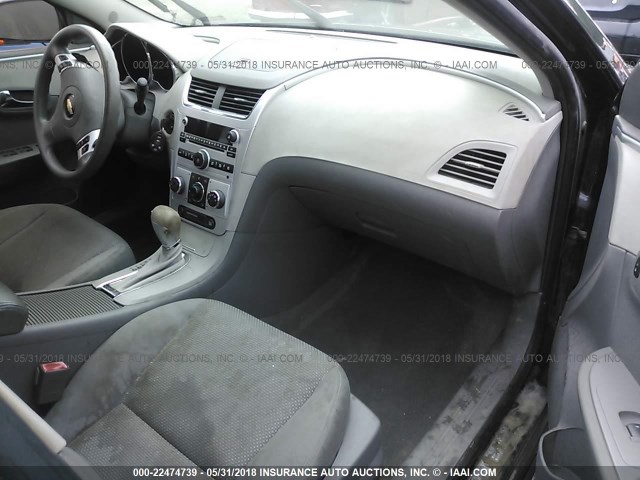 1G1ZC5EB9AF156258 - 2010 CHEVROLET MALIBU 1LT 黑色 照片 5