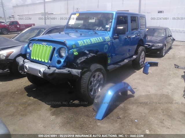 1C4BJWEG4FL657390 - 2015 JEEP WRANGLER UNLIMITE SAHARA BLUE photo 2