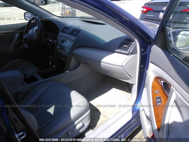 4T1BE46K78U206426 - 2008 TOYOTA CAMRY CE/LE/XLE/SE BLUE photo 5