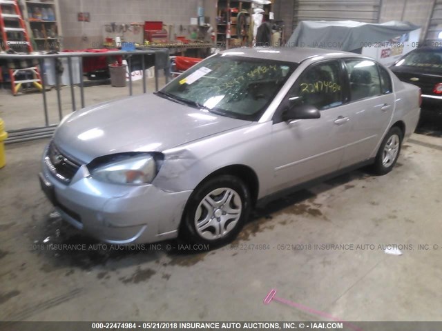 1G1ZS58F38F134851 - 2008 CHEVROLET MALIBU LS 银色 照片 2