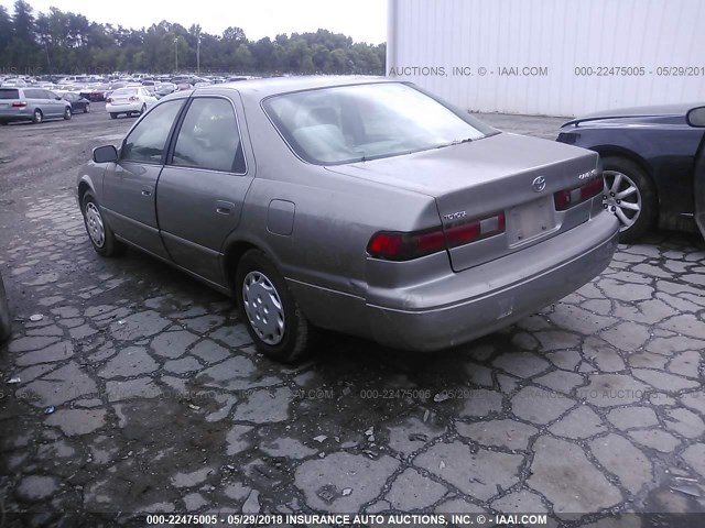 JT2BG22KXX0365058 - 1999 TOYOTA CAMRY LE/XLE Braun Foto 3