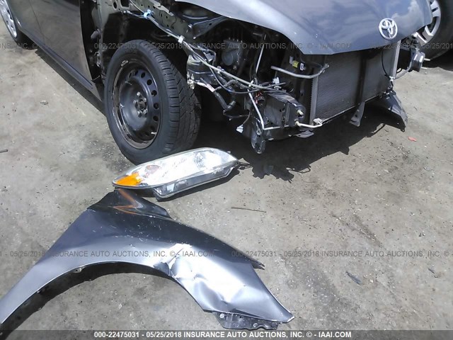 2T1KU4EE4AC311916 - 2010 TOYOTA COROLLA MATRIX  GRAY photo 6