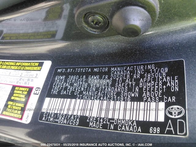 2T1KU4EE4AC311916 - 2010 TOYOTA COROLLA MATRIX  GRAY photo 9