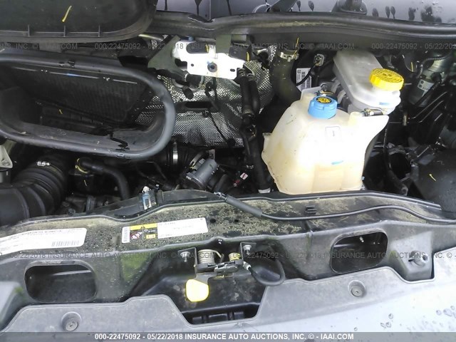 3C6TRVDG6HE506577 - 2017 RAM PROMASTER 2500 2500 HIGH WHITE photo 10