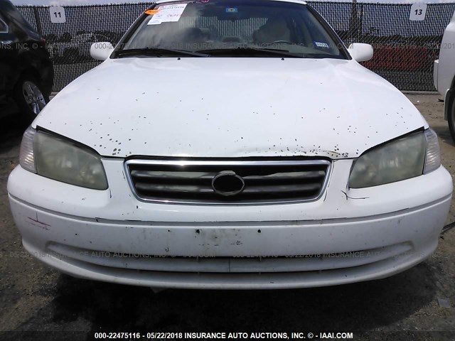 4T1BG22K91U859303 - 2001 TOYOTA CAMRY CE/LE/XLE 白色 照片 6