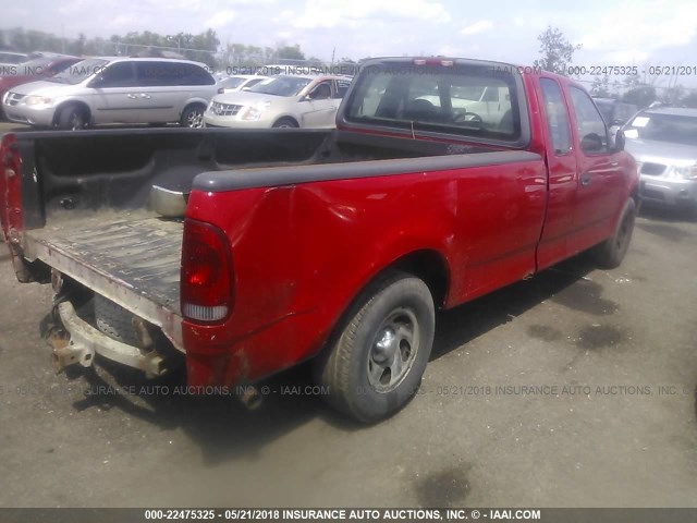 2FTRX17WX4CA55735 - 2004 FORD F-150 HERITAGE CLASSIC RED photo 4