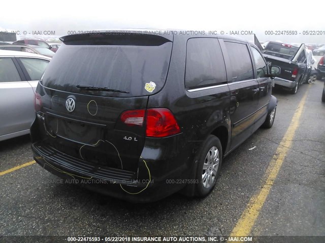 2V4RW4DX5AR399604 - 2010 VOLKSWAGEN ROUTAN S შავი ფოტო 4