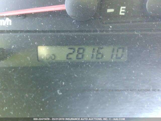 4T1BE32KX2U068064 - 2002 TOYOTA CAMRY LE/XLE/SE ვერცხლისფერი ფოტო 7