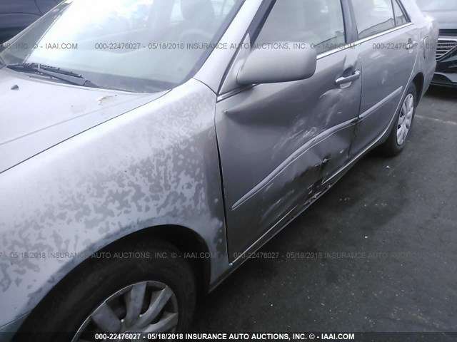 4T1BE32K55U956273 - 2005 TOYOTA CAMRY LE/XLE/SE ვერცხლისფერი ფოტო 6