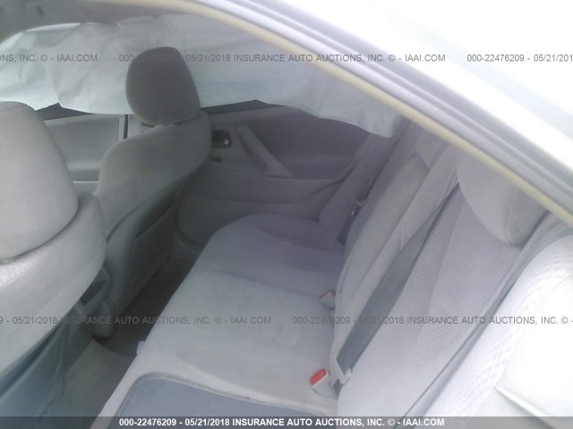 4T1BF3EK9AU079757 - 2010 TOYOTA CAMRY SE/LE/XLE SILVER photo 8