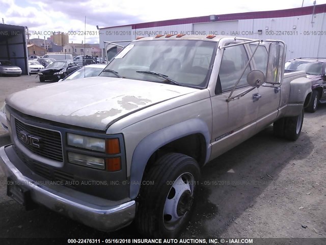 1GDKC34J0VJ507112 - 1997 GMC SIERRA C3500 HEAVY DUTY TAN photo 2